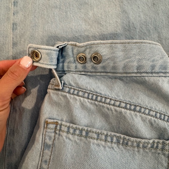 Levi’s Women’s Cinch Baggy - Picture 6 of 8